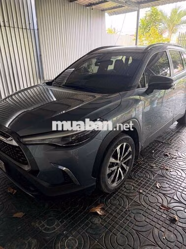 Toyota Corolla Cross Xanh