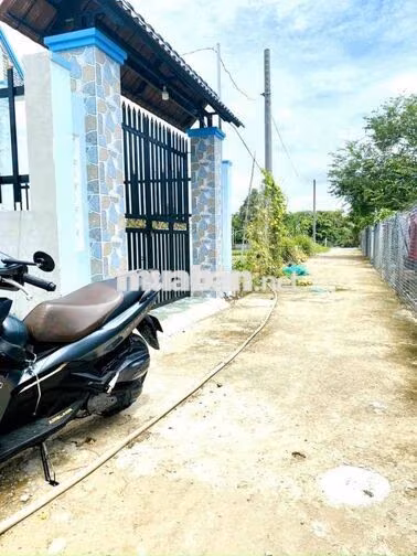 chính chủ bán 90m2  thổ cư xã mỹ lộc cần giuộc long an