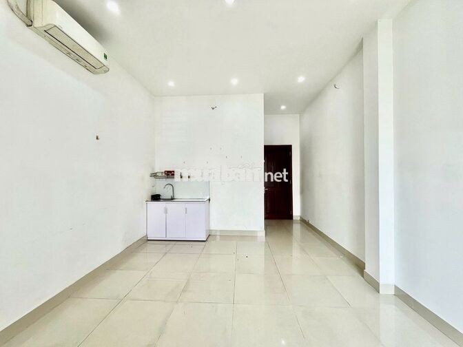Phòng trọ giá rẻ gần Phú Mỹ Hưng Q7 chỉ 5 tr/tháng có Ban công riêng