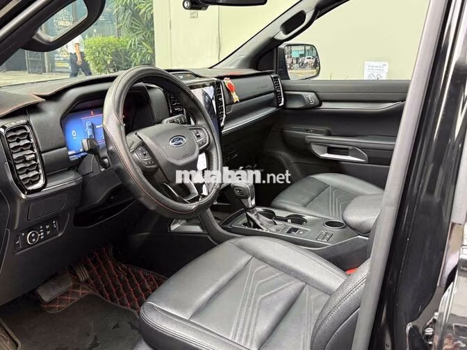 Everest Titanium 2022 chỉ 13.900km Xe Bán Tại Ford