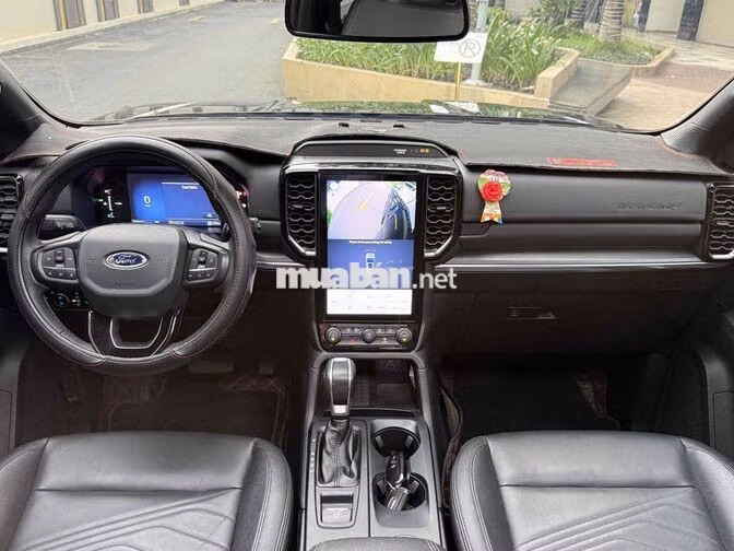Everest Titanium 2022 chỉ 13.900km Xe Bán Tại Ford
