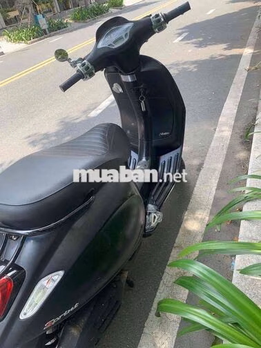 Piaggio Sprint 150 2018 đen nhám