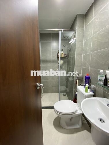 Cho thuê CH Green River Dt65m2/2PN 2WC giá 10tr full nội thất quận 8