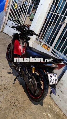 Yamaha Jupiter FI Đỏ đen 50km/lít