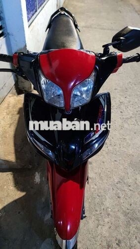 Yamaha Jupiter FI Đỏ đen 50km/lít