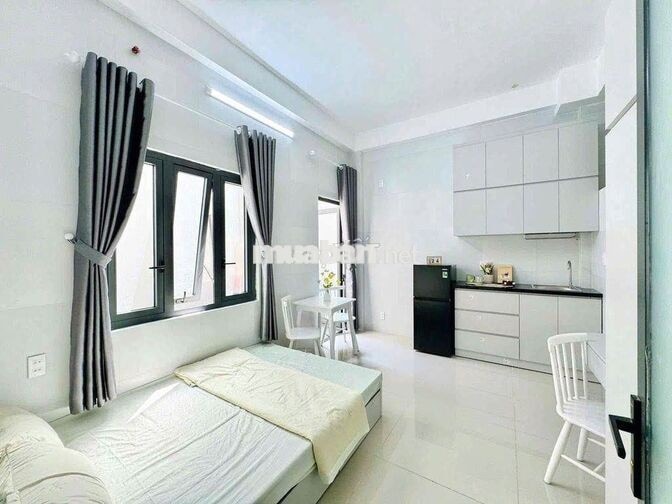 PHÒNG 25M2 MỚI XÂY FULL NỘI THẤT NGAY BẾN XE QUẬN 8, ĐH VĂN HIẾN, UEH