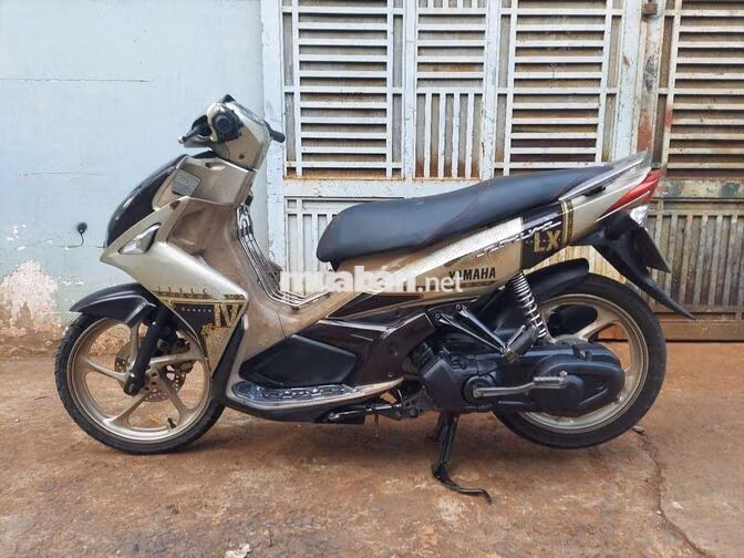 Yamaha Nouvo 4 Vàng đồng Xe tay ga