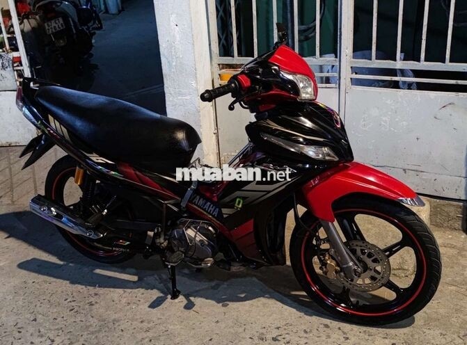 Yamaha Jupiter FI Đỏ đen 50km/lít