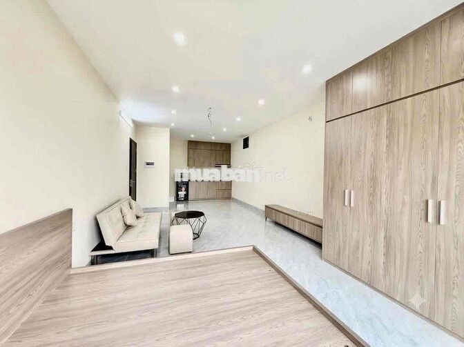 STUDIO FULL ĐỒ SIÊU RỘNG RÃI Ô TÔ ĐỖ CỬA NGAY LOTTE MALL TÂY HỒ