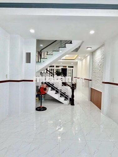 3 TẦNG DỌN VÀO Ở NGAY , LIÊN KHU 4-5-XE TẢI TRÁNH THÔNG – 64M2-5.1T TL