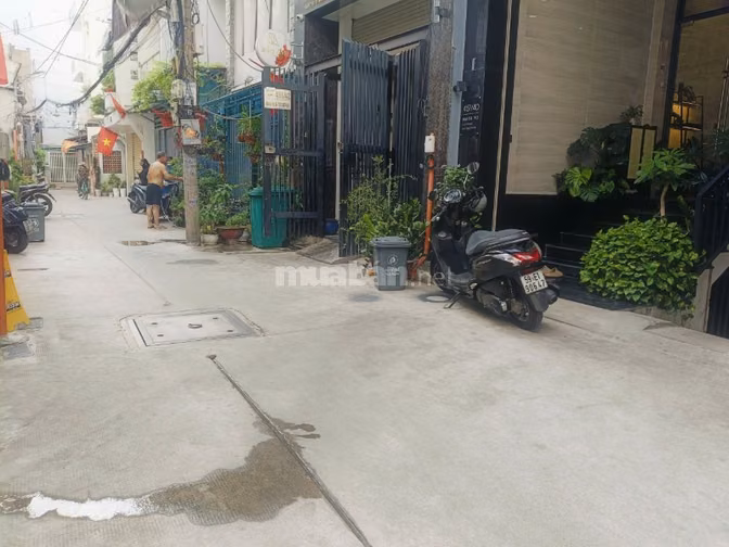 BÁN NHÀ - HXH - HAI BÀ TRƯNG, QUẬN 3 - DT: 4,7m x 16m - CHỈ:12 TỶ