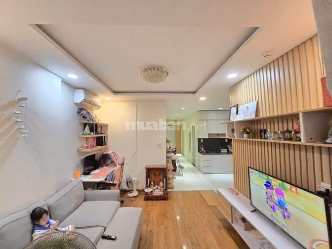Chung cư 8x plus Trường Chinh 76m2,2p ngủ,giá 8tr/tháng