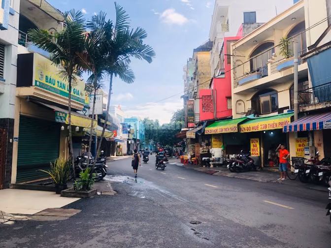Bán Nhà128/ Thiên Phước,Q.Tân Bình HCM. DTSD 145m2- 3T.Giá 11.5tỷ TL