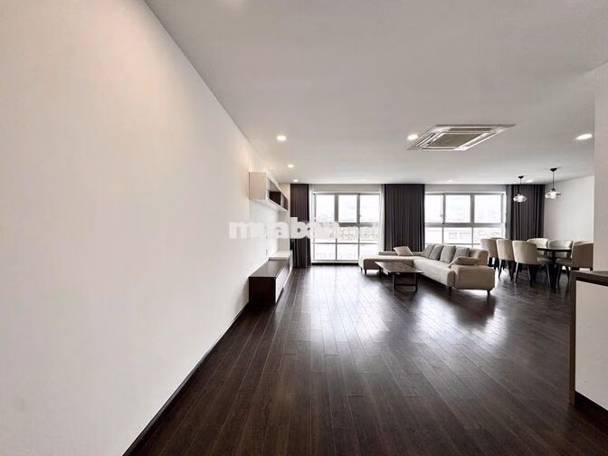 CHO THUÊ HAPPY VALLEY-135M2- NHÀ ĐẸP- CHỦ NHIỆT TÌNH-3PN - GIÁ 38TR/TH