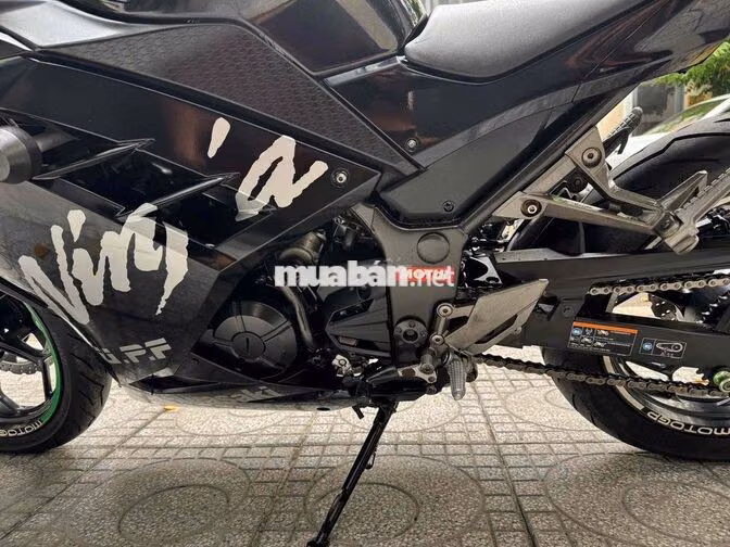 Kawasaki Ninja 300 ABS Đen chính chủ BSTP