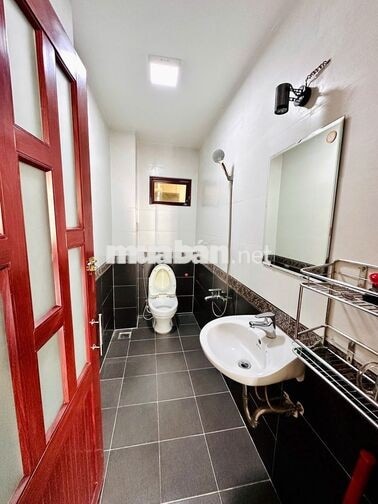 Phòng cho thuê Giá rẻ có Ban công, NTCB 40m2 Gò Ô Môi chỉ 6tr/tháng