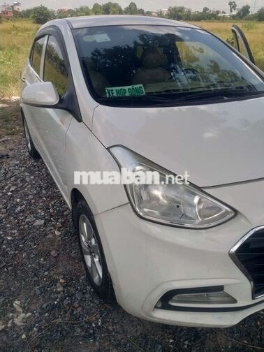 Hyundai Grand i10 2019 Trắng 5 chỗ
