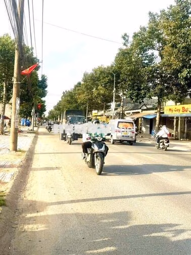 CHO THUÊ NHÀ RỘNG RÃI 249M2 SÀN, ẤP 2, ĐA PHƯỚC, BÌNH CHÁNH