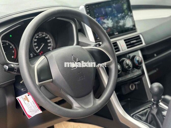 Mitsubishi Xpander 2021 Số sàn Trắng bao chếch