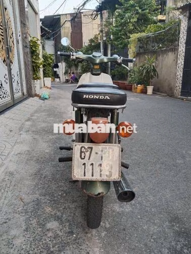 Honda Cub 81/50 50cc Xanh, trắng
