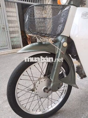 Honda Cub 81/50 50cc Xanh, trắng