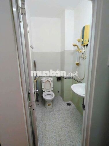 CHO THUÊ NHÀ HẺM 2 XE MÁY, 2 XET, TÔ HIẾN THÀNH Q.10