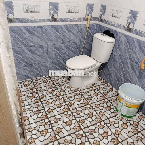 tôi cc cần tiền bán gấp căn nhà mới xây chưa ỏ ai cần ll