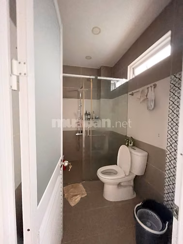 NHÀ MỚI HẺM XE HƠI 1/ LÂM HOÀNH 4.05x20m GẦN AEON MALL TẶNG NỘI THẤT