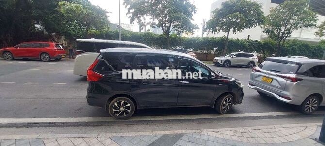 Suzuki Ertiga Hybrid 2022 Tự động Đen 80148 km