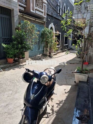 nhà  mới xây dựng chưa qua xử dụng 