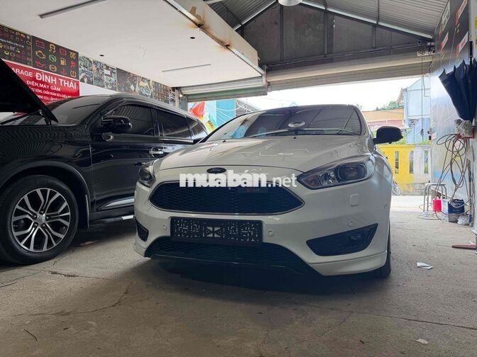 Ford Focus Sport 2019 Trắng 68442 km