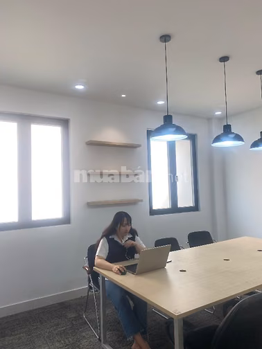 Nhà sáu tầng cho thuê phòng làm việc
