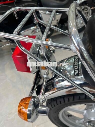 Honda Custom 125 Cổ điển Đỏ đen Nhật Bản