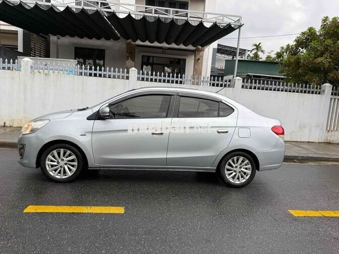Mitsubishi Atrage 2019 Số tự động Xám bạc
