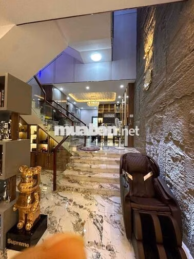 Cho thuê nhà 3 tầng Hoà Xuân full nội thất