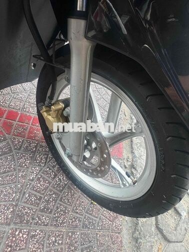 Yamaha Luvias GTX fi 2016 Đen, vàng đồng