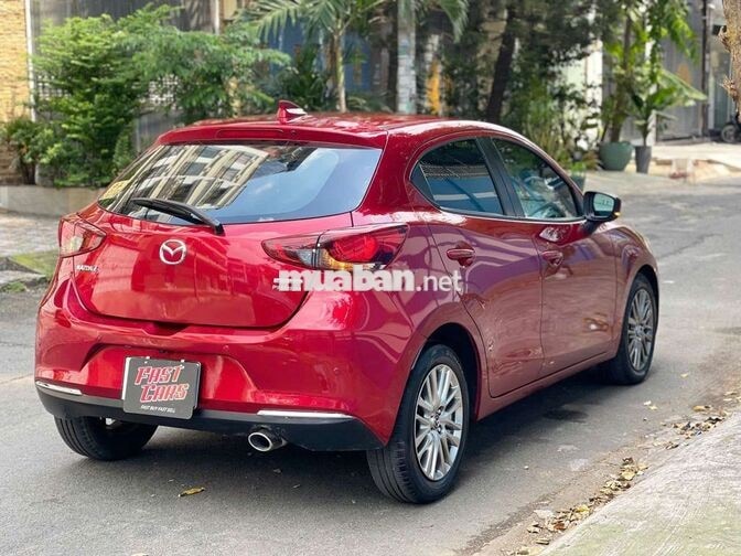 Mazda 2 2021 Premium 1.5AT Hatchback 5 chỗ,màu đỏ