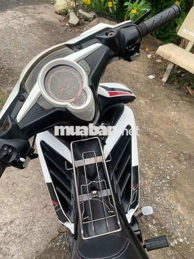 Victoria Exciter 2023 Đỏ trắng 10033 km