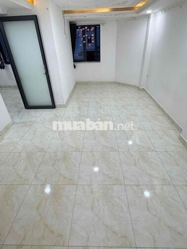 CHDV - 2 PHÒNG ( 1 KÍN + 1 HỞ ) - FULL NT - THANG MÁY
