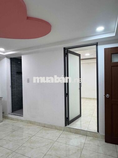 CHDV - 2 PHÒNG ( 1 KÍN + 1 HỞ ) - FULL NT - THANG MÁY