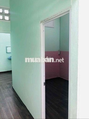 cho thuê nhà nguyên căn cấp 4. hoàng hoa thám p5 BT