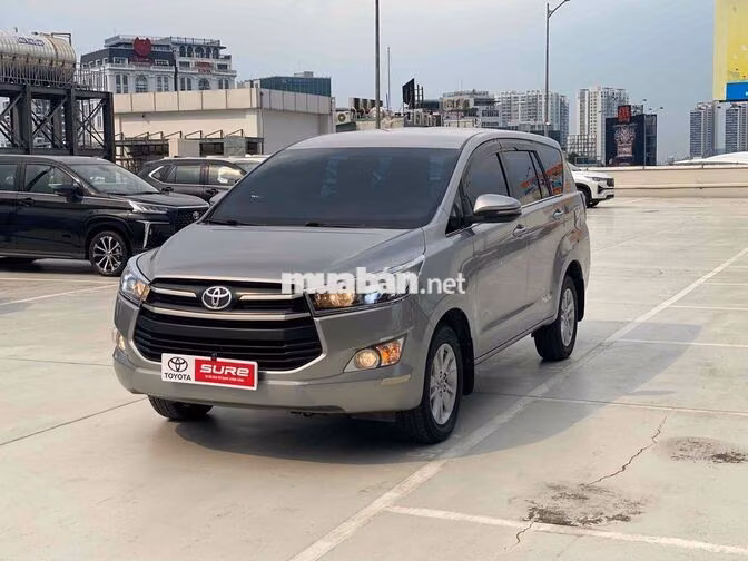 Toyota Innova 2.0G 2020 Bạc 106.000km