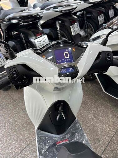 SH 150i ABS 2022 Trắng 5.134 km Bao Sang Tên