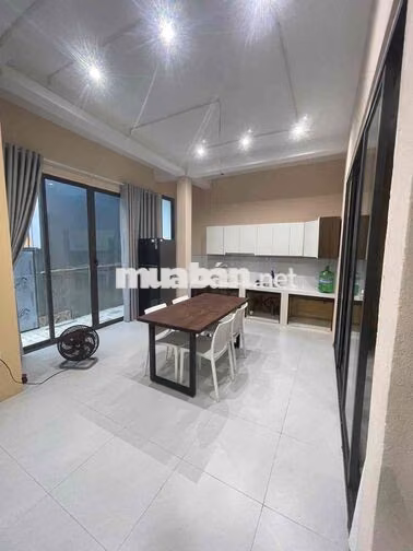 Cho Thuê Nhà Kiểu ViLa 2pn, 3wc, Full Nội Thất, Khu Gần Biển Mỹ khê