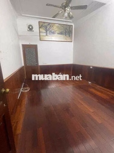 Cho thuê nhà ngõ Tạ Quang Bửu - Hai Bà Trưng