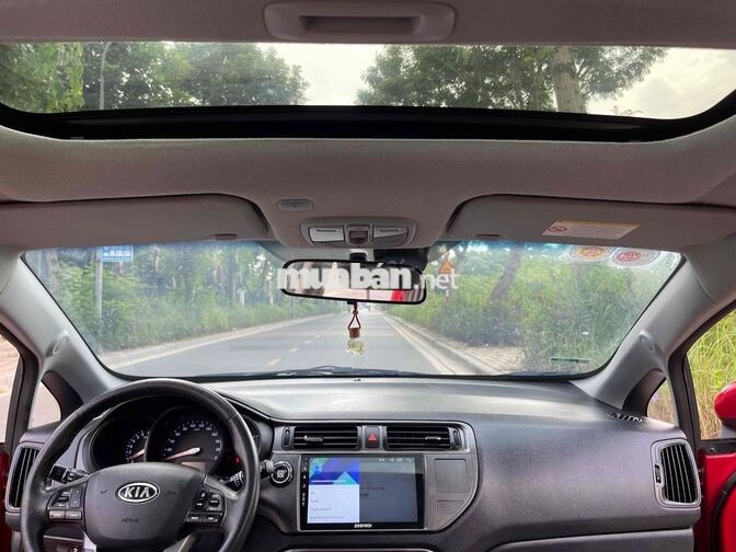 Bán xe kia rio nhập sx 2012AT bản full của lóc