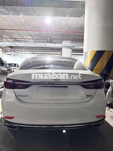 Mazda 6 Premium Trắng 82.476 km