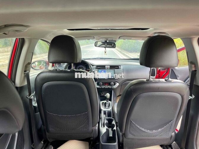 Bán xe kia rio nhập sx 2012AT bản full của lóc