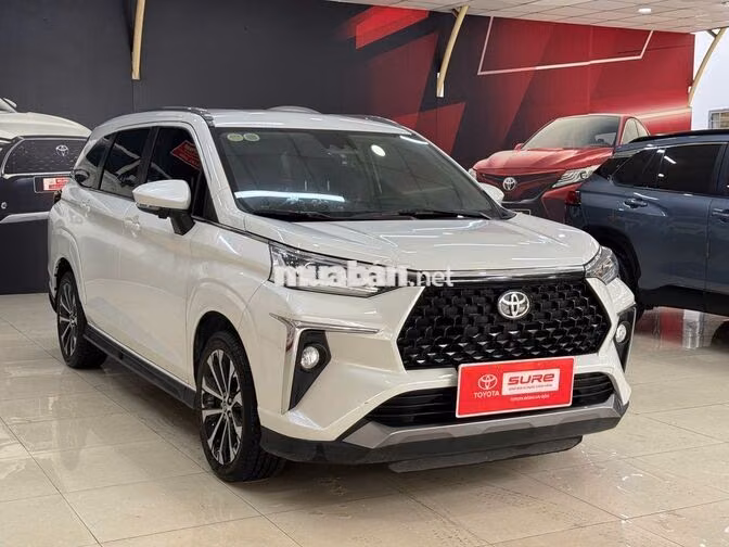 Veloz Top 2025 Trắng Ngọc Trai 6.000 km