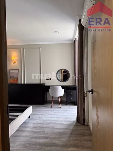 Vừa góc, lại biệt lập, 109m2, thức giấc bên sông, đón bình minh, Shvv